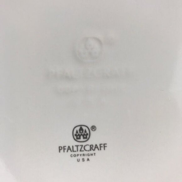 NWOT Pfaltzgraff Winterberry Wave Edge Serving Platter - Picture 7 of 8